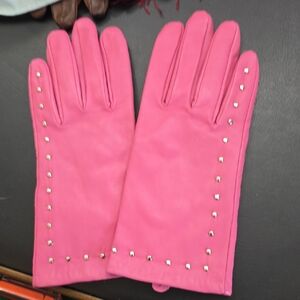 Women's Pink Stud-Trim Leather Gloves